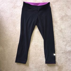 REVERSIBLE lululemon cropped leggings